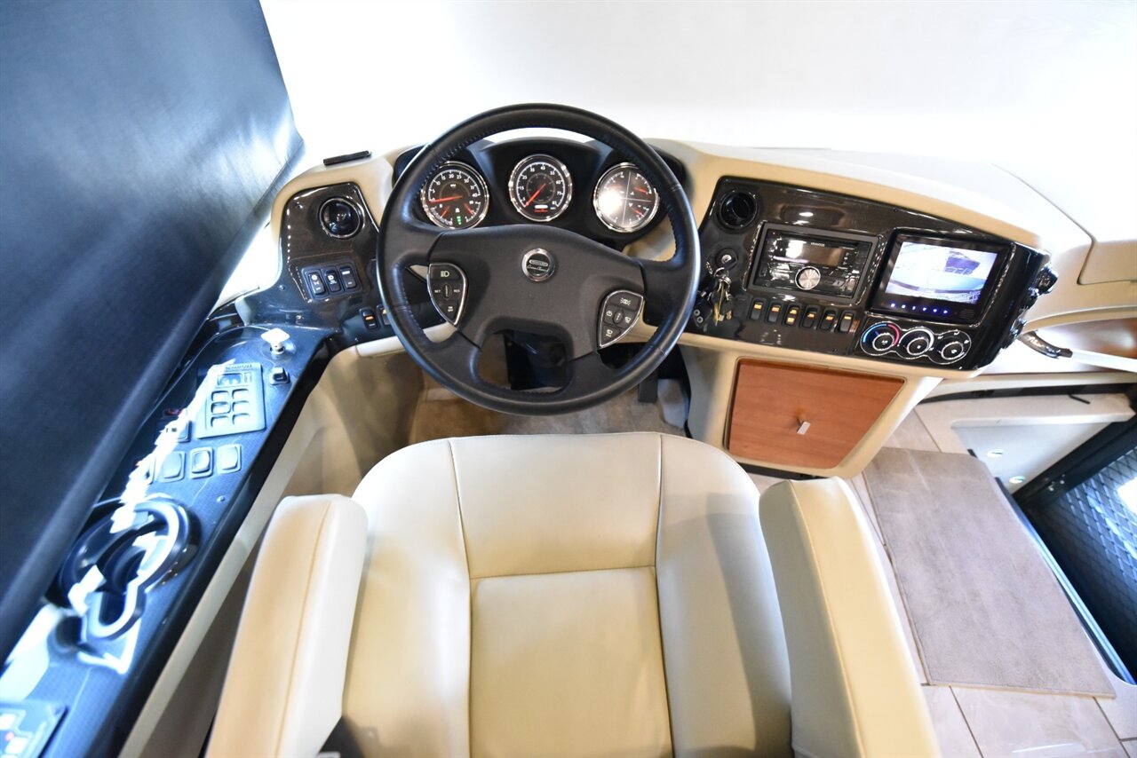 2017 Tiffin Phaeton 40QBH - Photo 90 - Orange, CA 92867