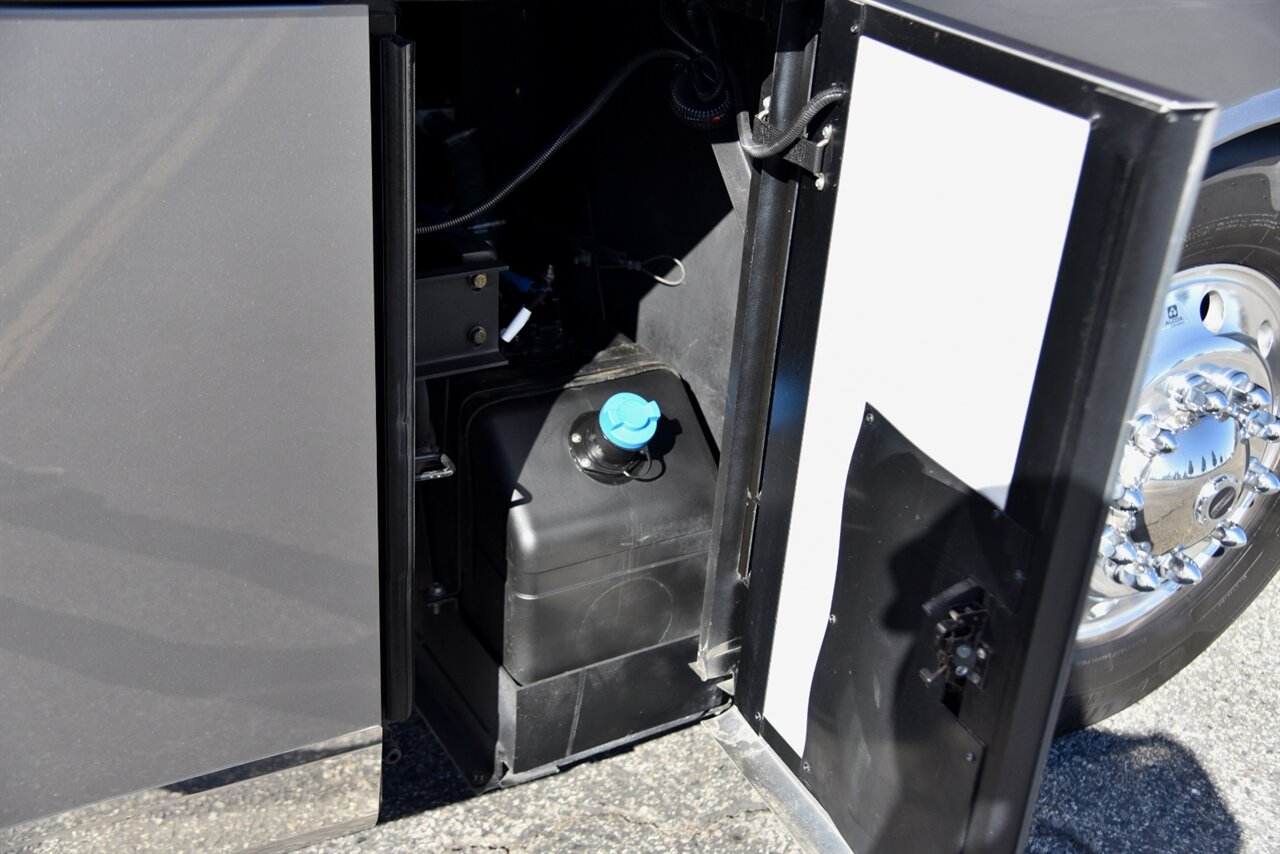 2022 Newmar Dutch Star   - Photo 33 - Orange, CA 92867