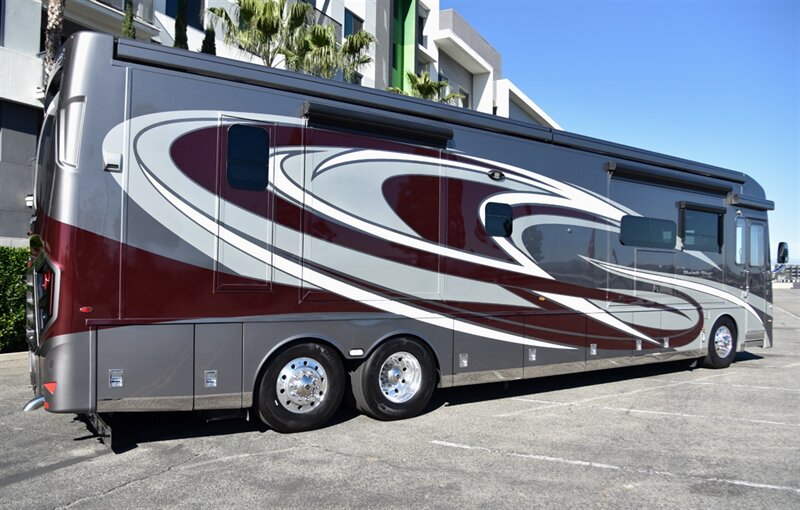 2022 Newmar Dutch Star  