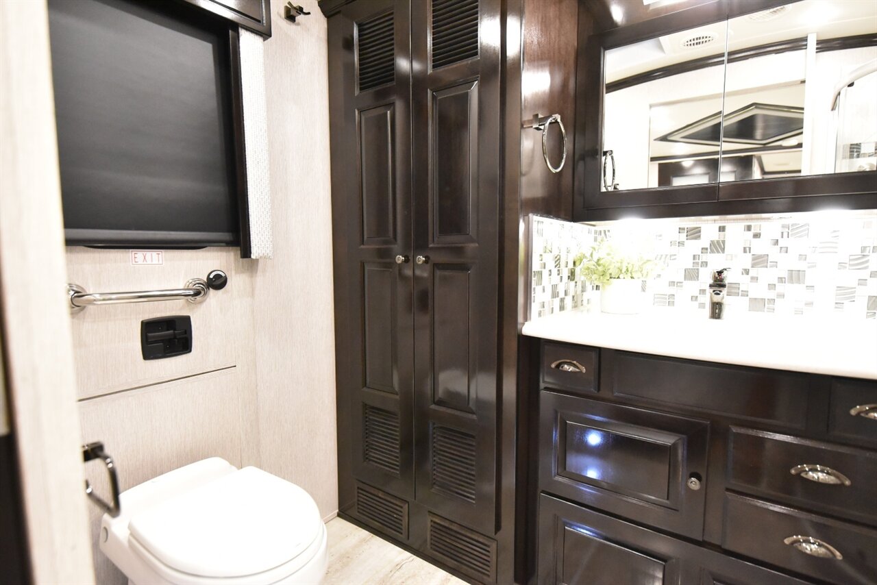 2022 Newmar Dutch Star   - Photo 79 - Orange, CA 92867