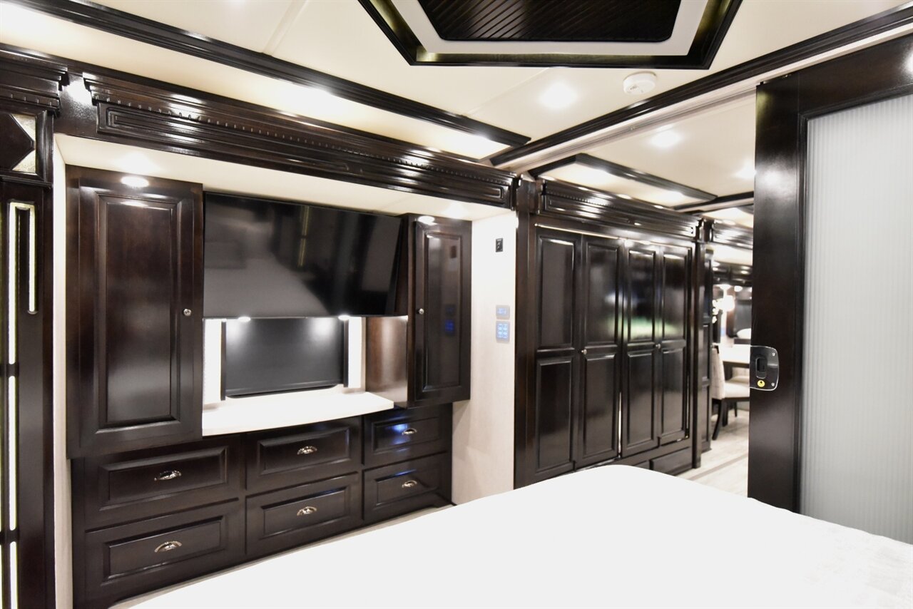 2022 Newmar Dutch Star   - Photo 77 - Orange, CA 92867