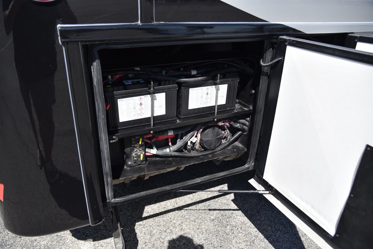 2019 Newmar Dutch Star - Photo 29 - Orange, CA 92867