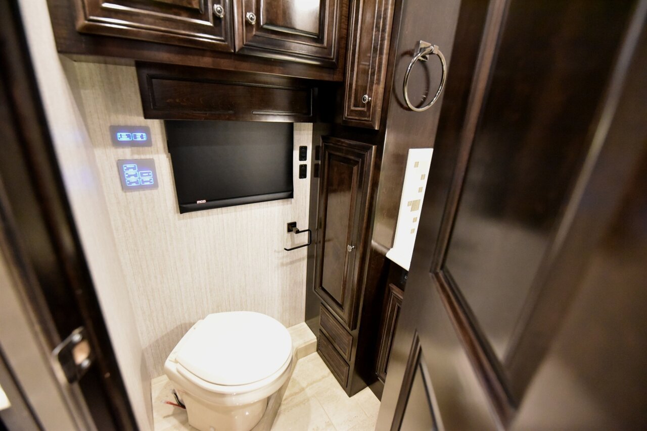 2019 Newmar Dutch Star - Photo 55 - Orange, CA 92867