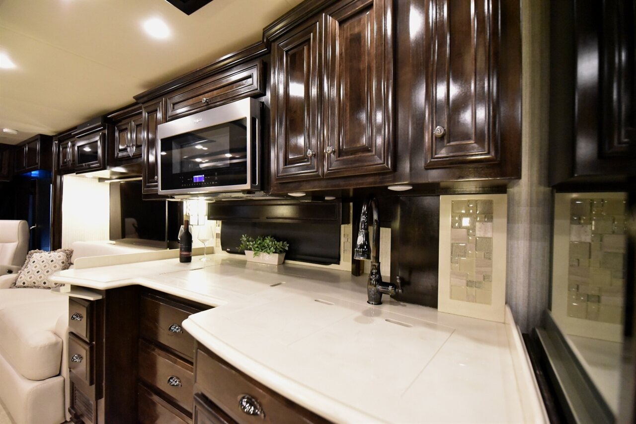 2019 Newmar Dutch Star - Photo 49 - Orange, CA 92867