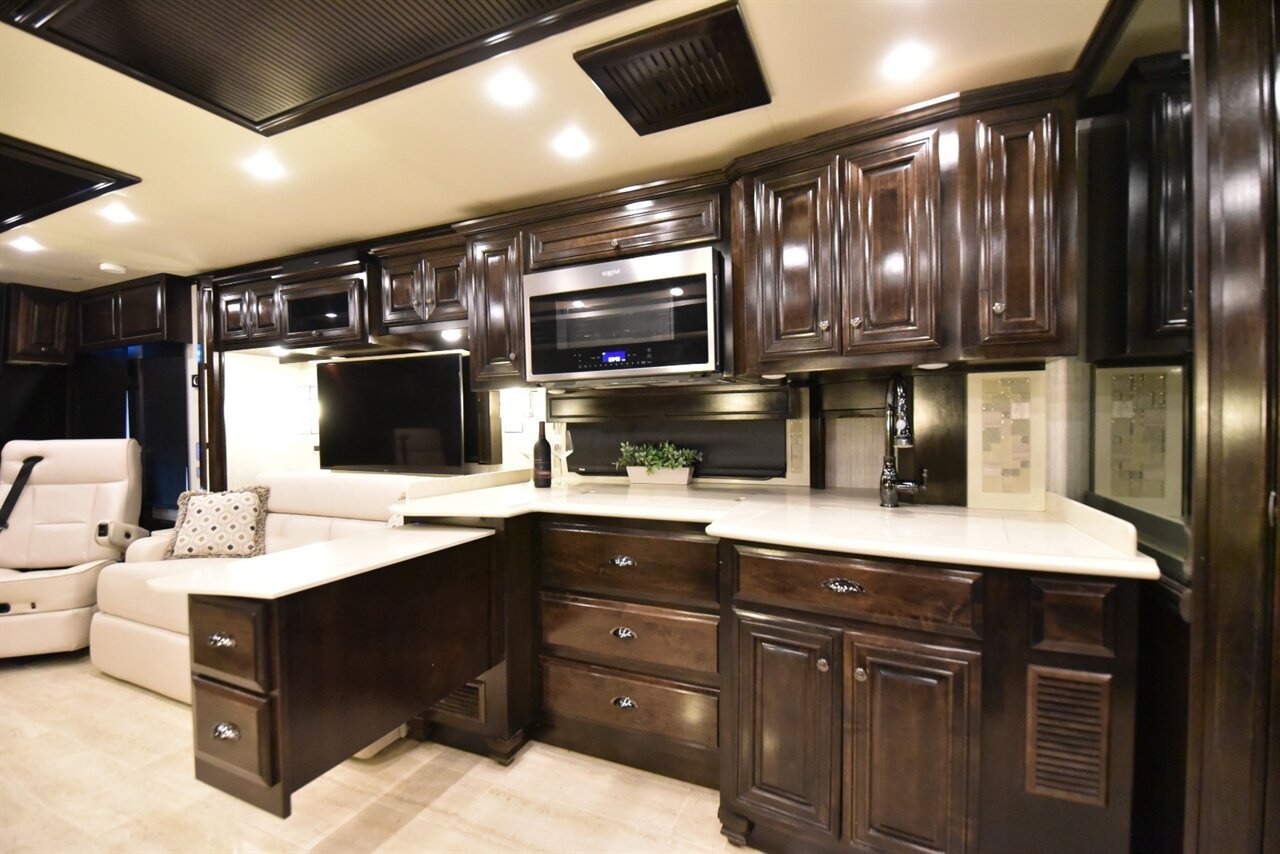 2019 Newmar Dutch Star - Photo 47 - Orange, CA 92867