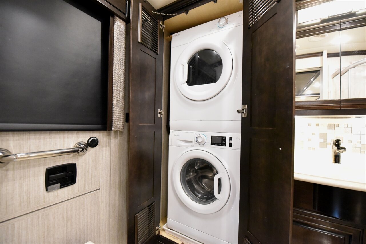 2019 Newmar Dutch Star - Photo 67 - Orange, CA 92867