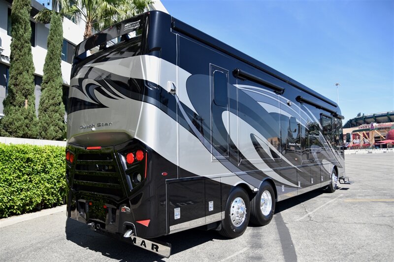 2019 Newmar Dutch Star - Photo 3 - Orange, CA 92867
