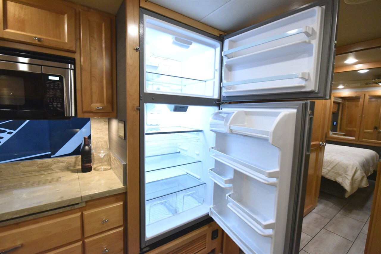 2021 Tiffin Open Road   - Photo 23 - Orange, CA 92867