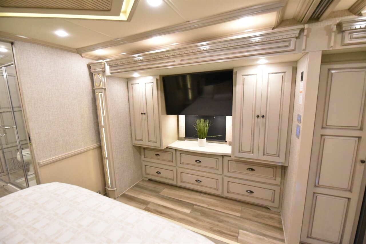 2022 Newmar Dutch Star 4369   - Photo 56 - Orange, CA 92867