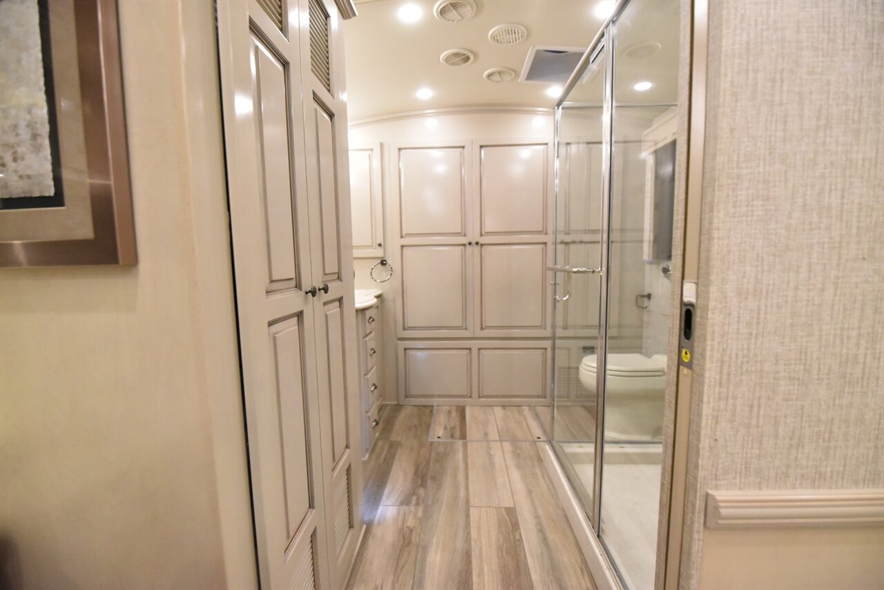 2022 Newmar Dutch Star 4369   - Photo 59 - Orange, CA 92867