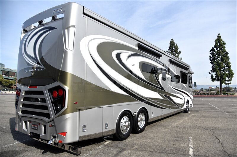 2022 Newmar Dutch Star 4369   - Photo 2 - Orange, CA 92867
