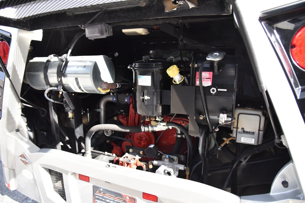 2022 Newmar Dutch Star 4369   - Photo 32 - Orange, CA 92867