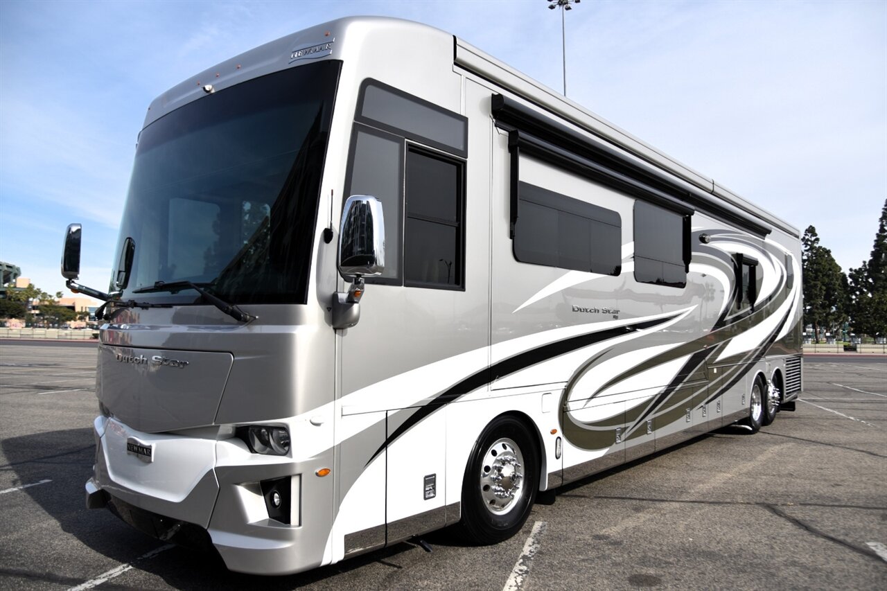 2022 Newmar Dutch Star 4369   - Photo 11 - Orange, CA 92867