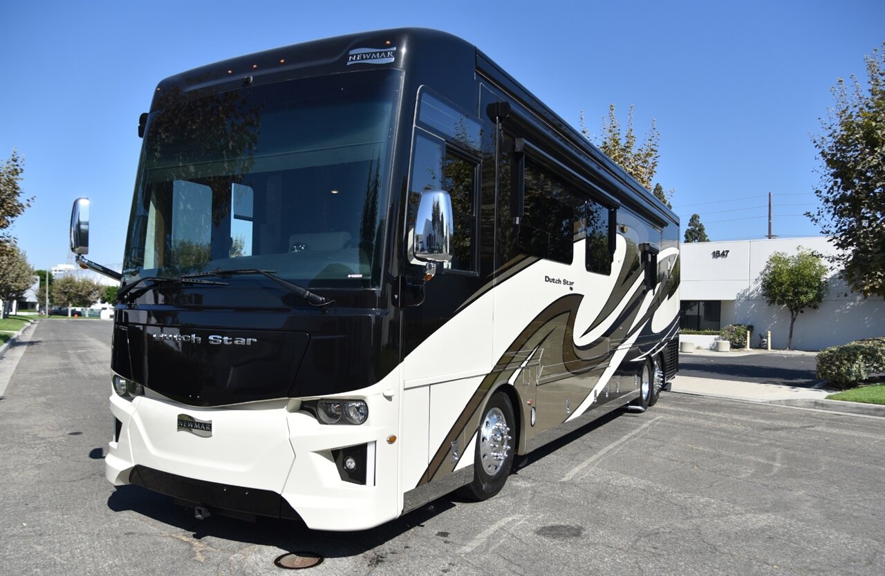 2020 Newmar Dutchstar - Photo 10 - Orange, CA 92867
