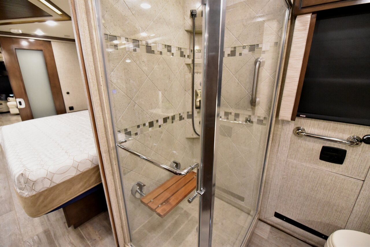2020 Newmar Dutchstar 4081   - Photo 49 - Orange, CA 92867