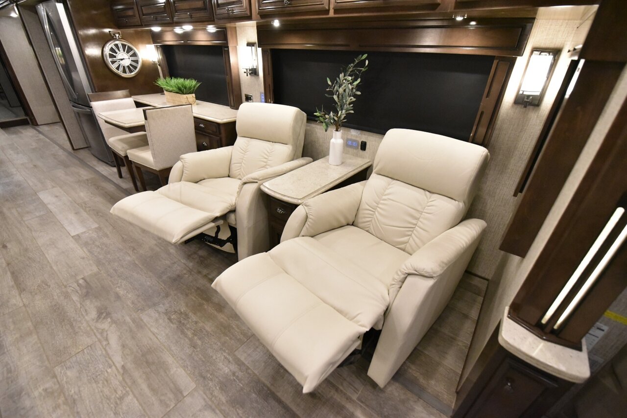 2020 Newmar Dutchstar 4081   - Photo 30 - Orange, CA 92867