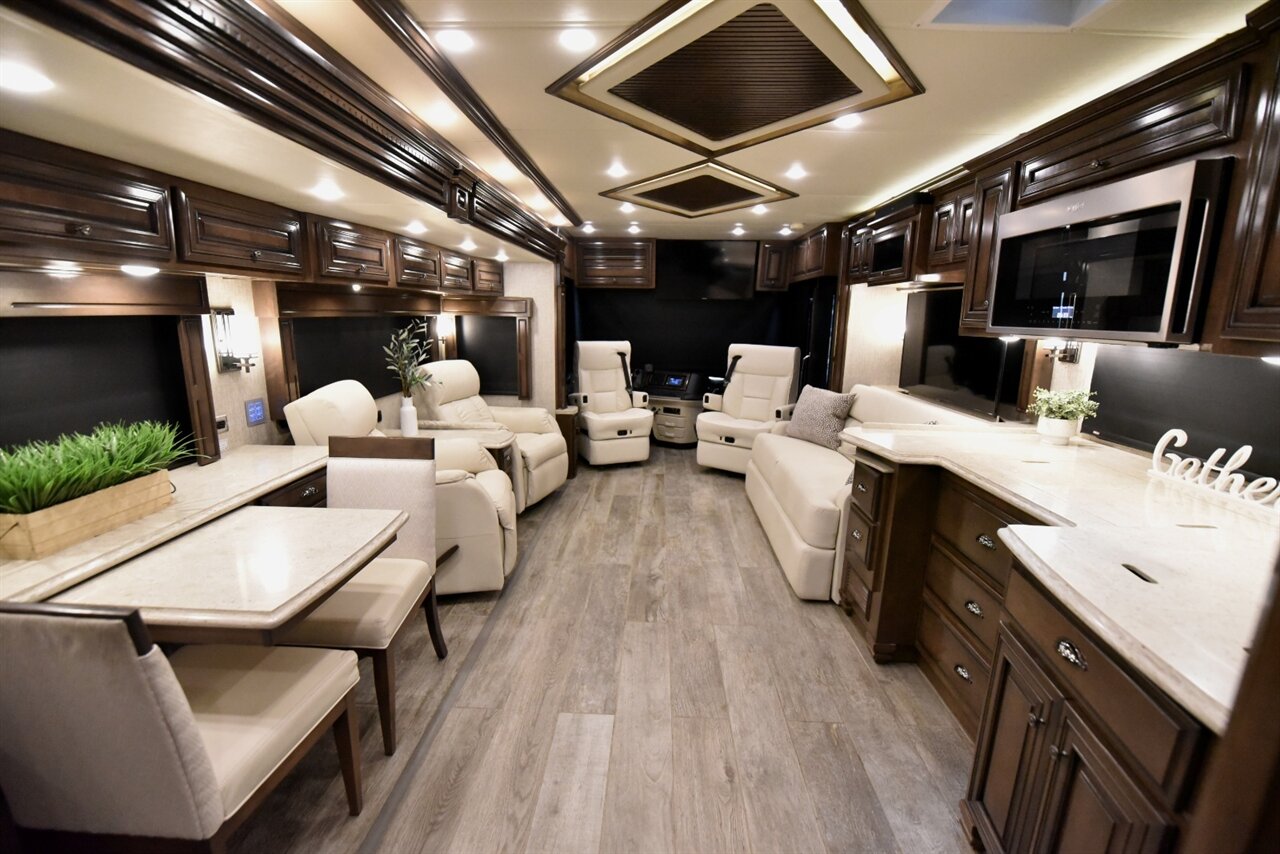 2020 Newmar Dutchstar 4081   - Photo 41 - Orange, CA 92867