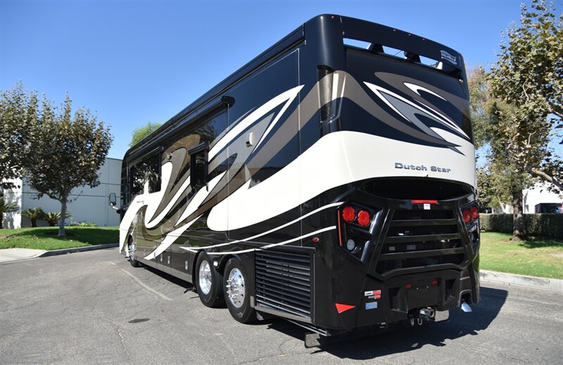 2020 Newmar Dutchstar - Photo 4 - Orange, CA 92867