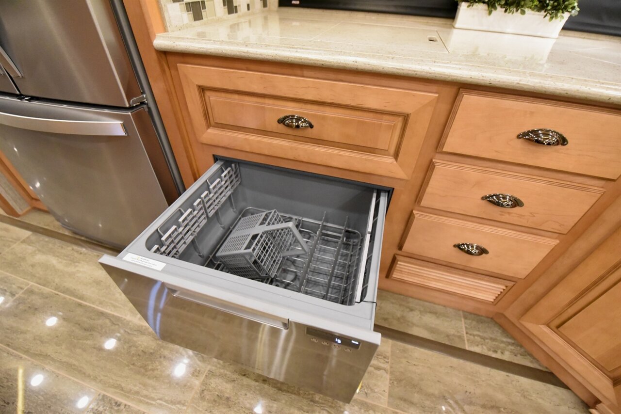 2022 Newmar Dutch Star   - Photo 34 - Orange, CA 92867