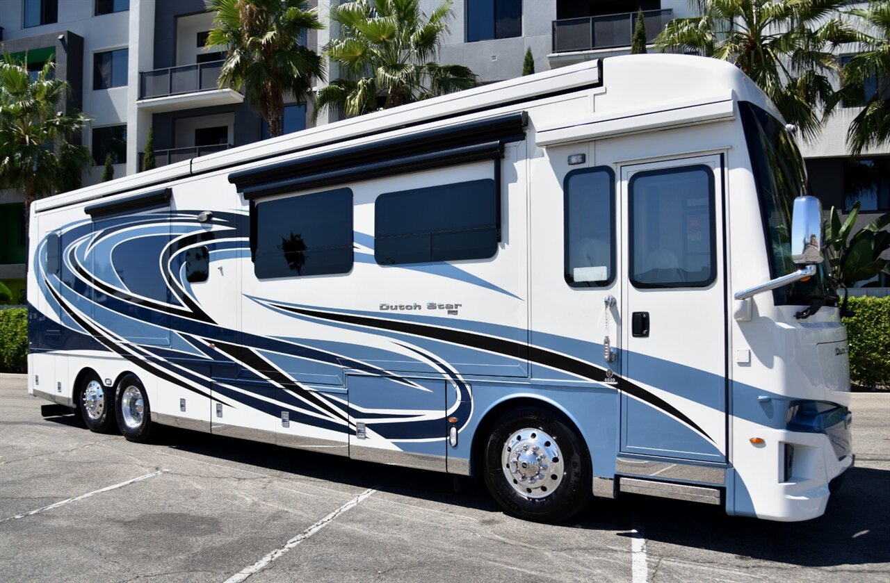 2022 Newmar Dutch Star   - Photo 9 - Orange, CA 92867