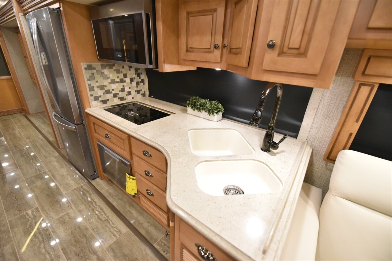 2022 Newmar Dutch Star   - Photo 32 - Orange, CA 92867