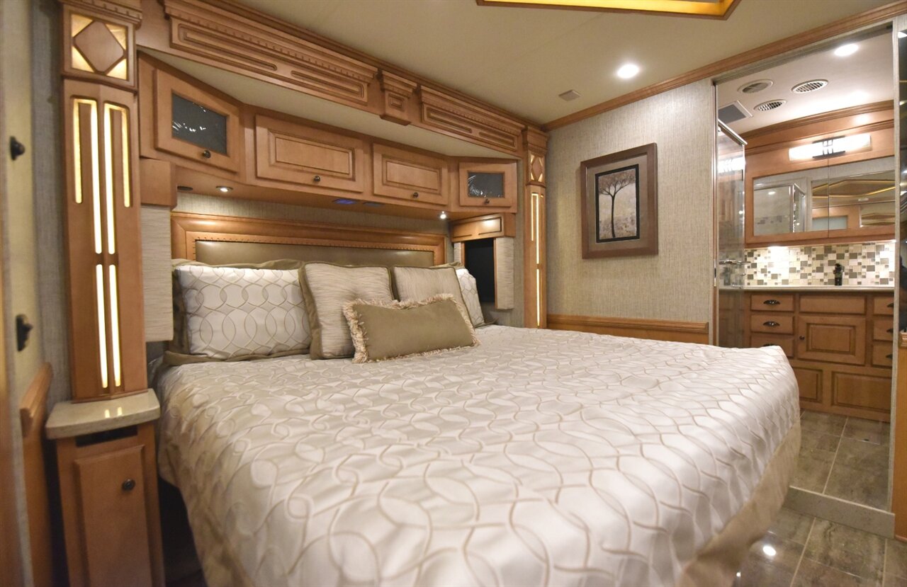 2022 Newmar Dutch Star   - Photo 37 - Orange, CA 92867
