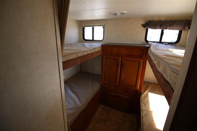 2011 COACHMEN 292BHDS   - Photo 9 - Algona, IA 50511