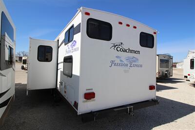 2011 COACHMEN 292BHDS   - Photo 3 - Algona, IA 50511