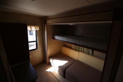 2012 EDGEWATER 312BHDSE   - Photo 12 - Algona, IA 50511