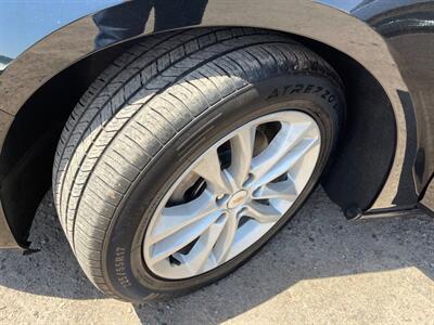 2018 Chevrolet Malibu LT   - Photo 11 - Phoenix, AZ 85009