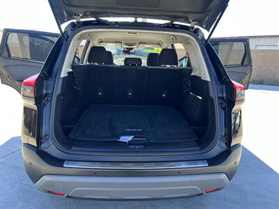 2021 Nissan Rogue SV - Photo 12 - Phoenix, AZ 85009