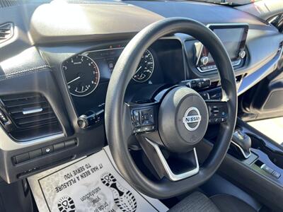 2021 Nissan Rogue SV - Photo 8 - Phoenix, AZ 85009