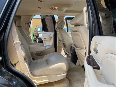 2007 Cadillac Escalade   - Photo 9 - Phoenix, AZ 85009