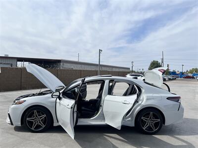 2022 Toyota Camry XSE - Photo 6 - Phoenix, AZ 85009