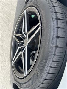 2022 Toyota Camry XSE - Photo 17 - Phoenix, AZ 85009