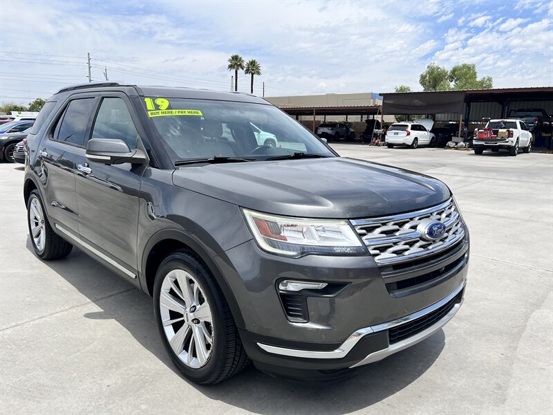 2019 Ford Explorer Limited FWD's photo