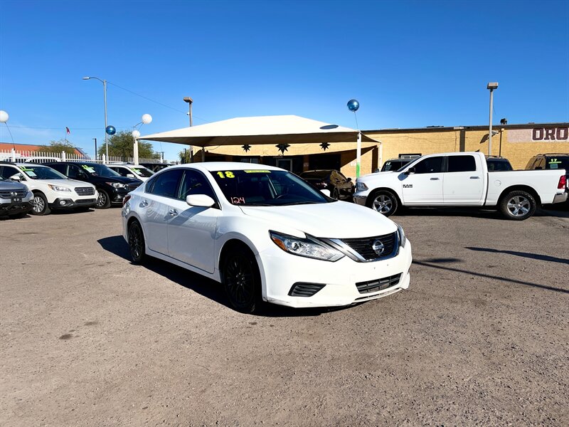 2018 Nissan Altima S photo 12