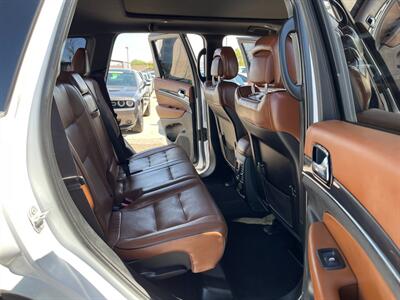 2020 Jeep Grand Cherokee Overland   - Photo 9 - Phoenix, AZ 85009