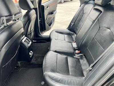 2017 Kia Cadenza Premium - Photo 11 - Phoenix, AZ 85009