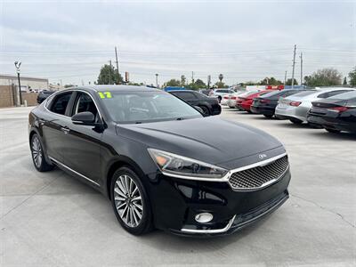 2017 Kia Cadenza Premium - Photo 1 - Phoenix, AZ 85009