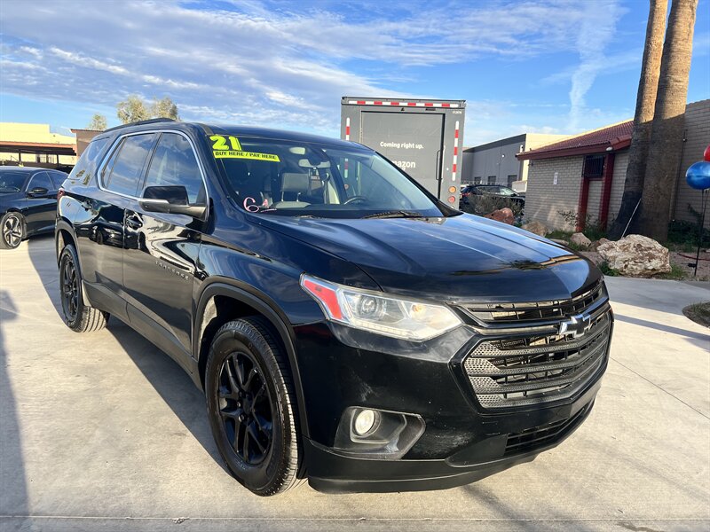 2021 Chevrolet Traverse LT Cloth   - Photo 1 - Phoenix, AZ 85009