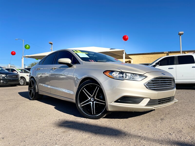 Ford Fusion's photo