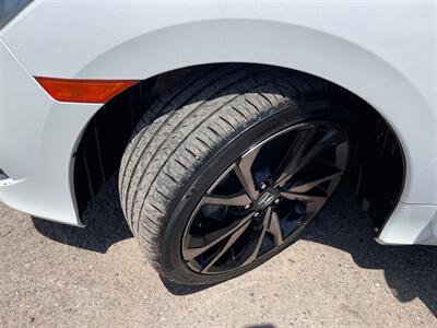 2020 Honda Civic Sport   - Photo 11 - Phoenix, AZ 85009
