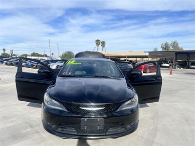 2015 Chrysler 200 S - Photo 4 - Phoenix, AZ 85009