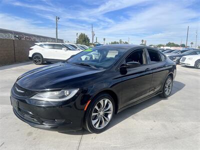 2015 Chrysler 200 S - Photo 2 - Phoenix, AZ 85009