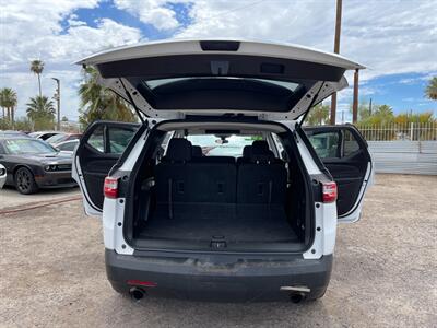 2020 Chevrolet Traverse LS - Photo 7 - Phoenix, AZ 85009