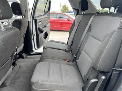 2019 Chevrolet Traverse LS - Photo 12 - Phoenix, AZ 85009