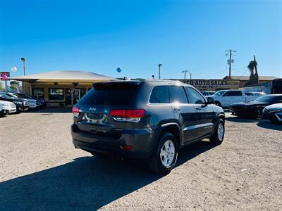 2016 Jeep Grand Cherokee Laredo   - Photo 16 - Phoenix, AZ 85009