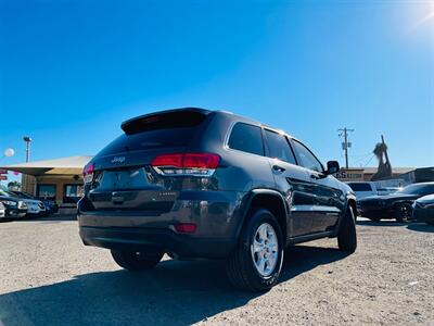 2016 Jeep Grand Cherokee Laredo   - Photo 4 - Phoenix, AZ 85009