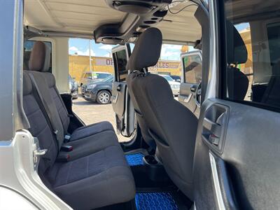 2012 Jeep Wrangler Unlimited Sahara   - Photo 9 - Phoenix, AZ 85009